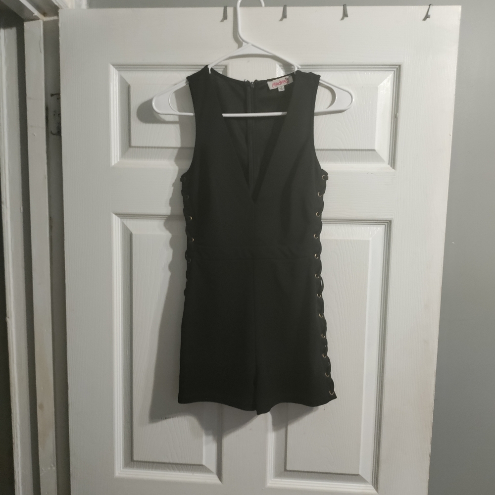 Women clothing